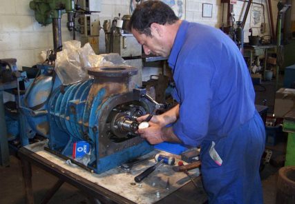 Mbolea 034 Industrias Reparacion
